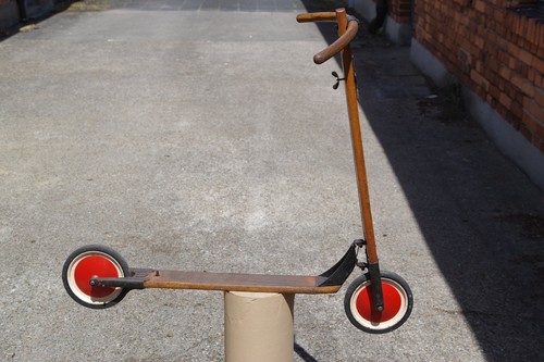 Antik vintage retro oldtimer - vintage,