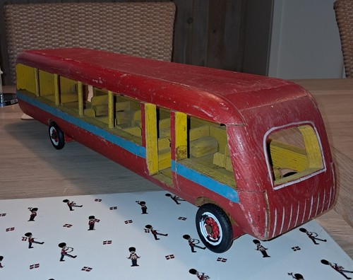 Vintage holzspielzeug bus - vintage,