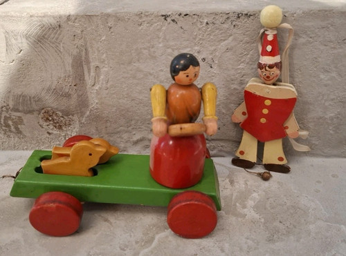 Sehr altes holzspielzeug - sehr,