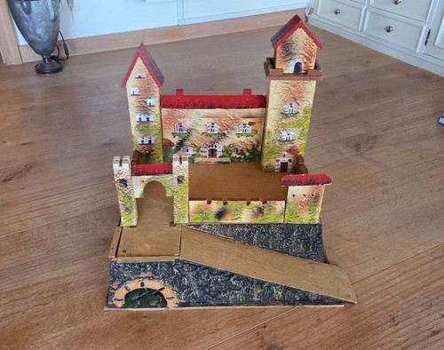 Große alte ritterburg aus - alte,